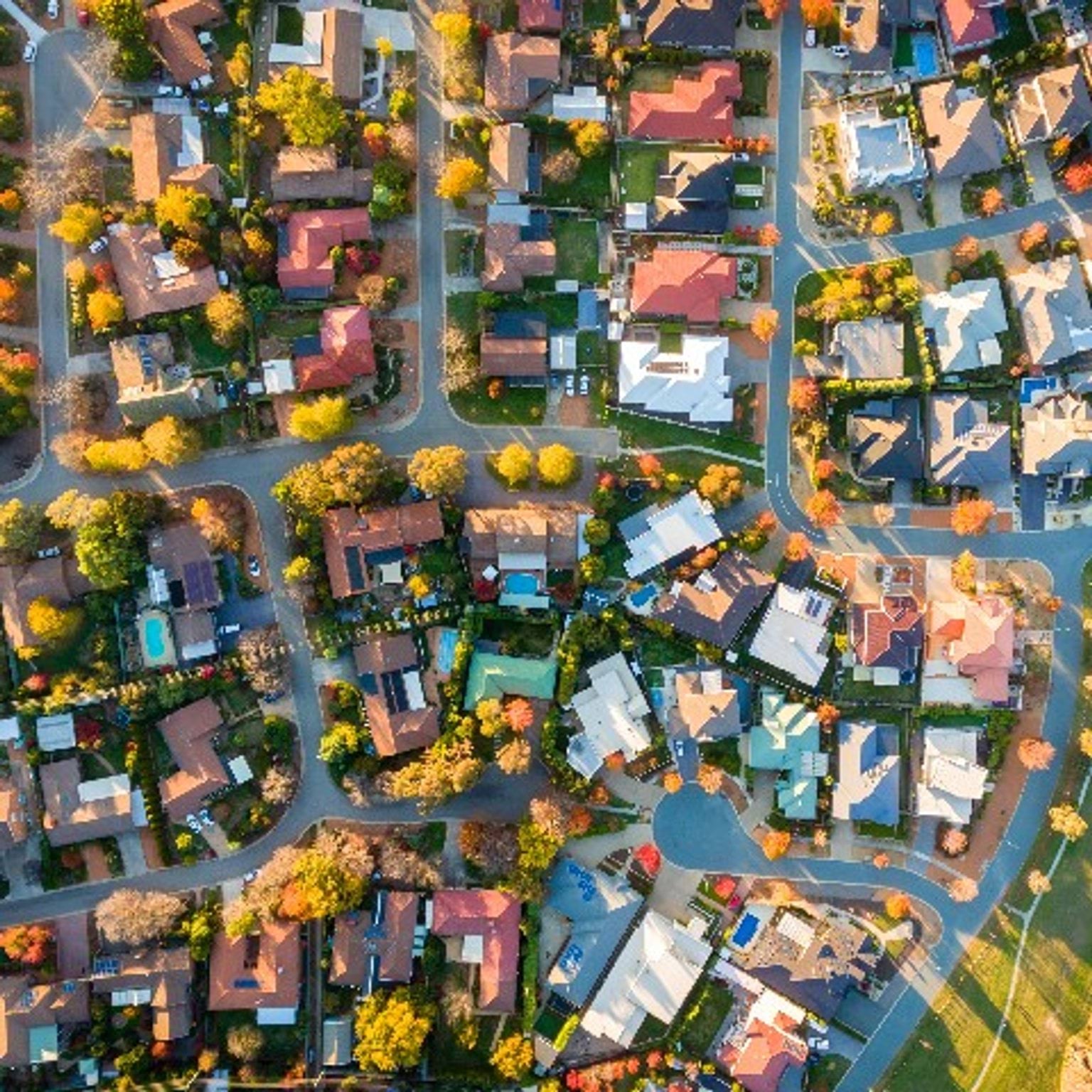 Birds eye view of houses
